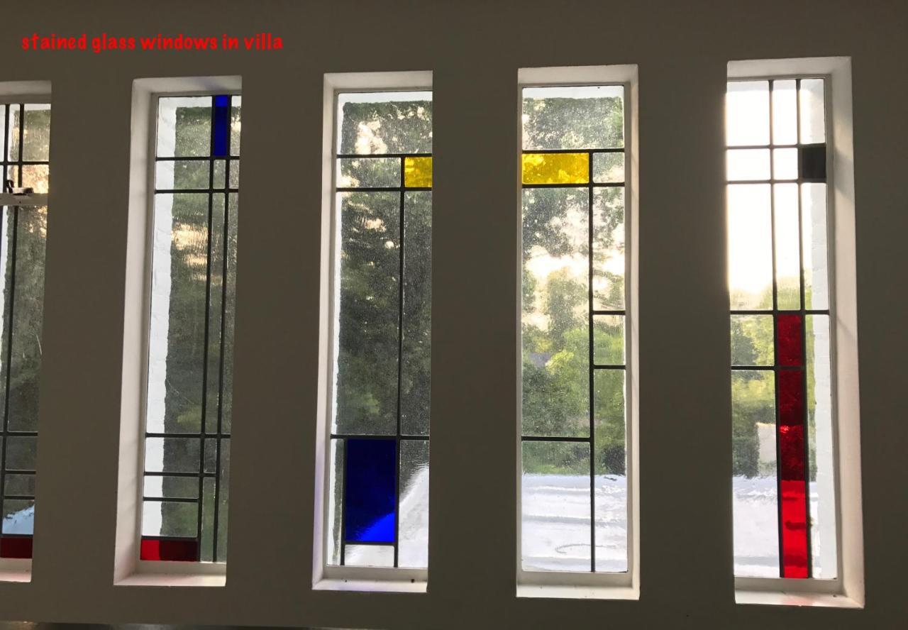 De Stijl Bed & Breakfast *